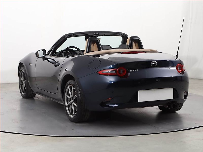 Mazda MX-5 (2024) 1.5 Skyactiv G - fotka 4 z 28