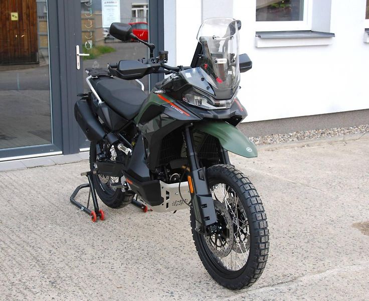 CFMOTO (2026) 1000MT-X Adventure - fotka 9 z 25