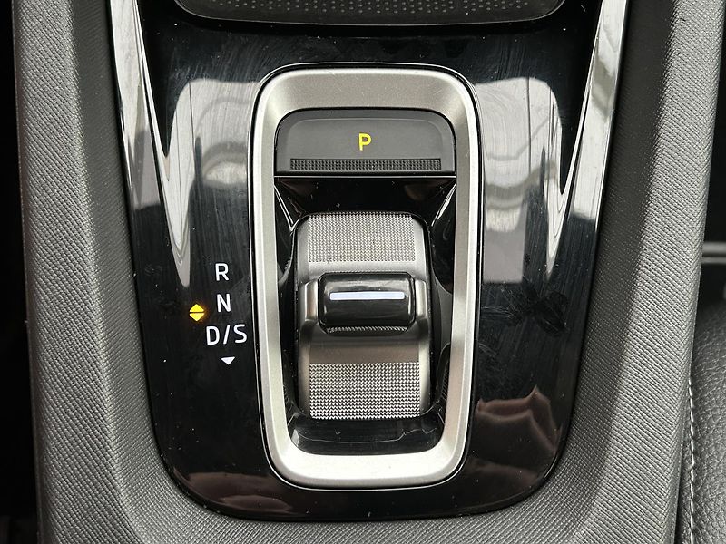 Škoda Octavia 2.0 TSI 4x4 SportLine - fotka 16 z 31