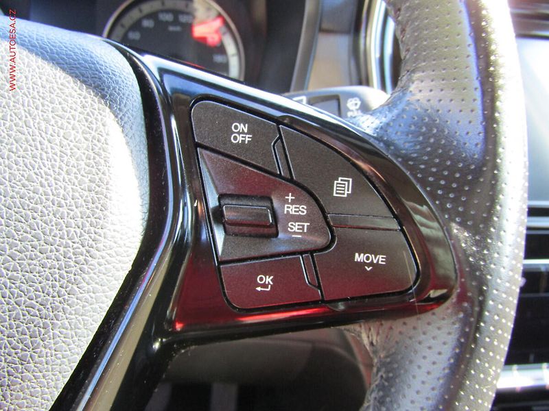 SsangYong Tivoli (2020) 1.5 TGDi, Kamera - fotka 18 z 18