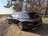 Mercedes-Benz Třídy E E 220D 4MATIC, AMG PAKET - náhled 3