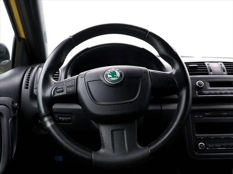 Škoda Fabia 1,2 TSI 77kW DSG Monte Carlo - fotka 16 z 32
