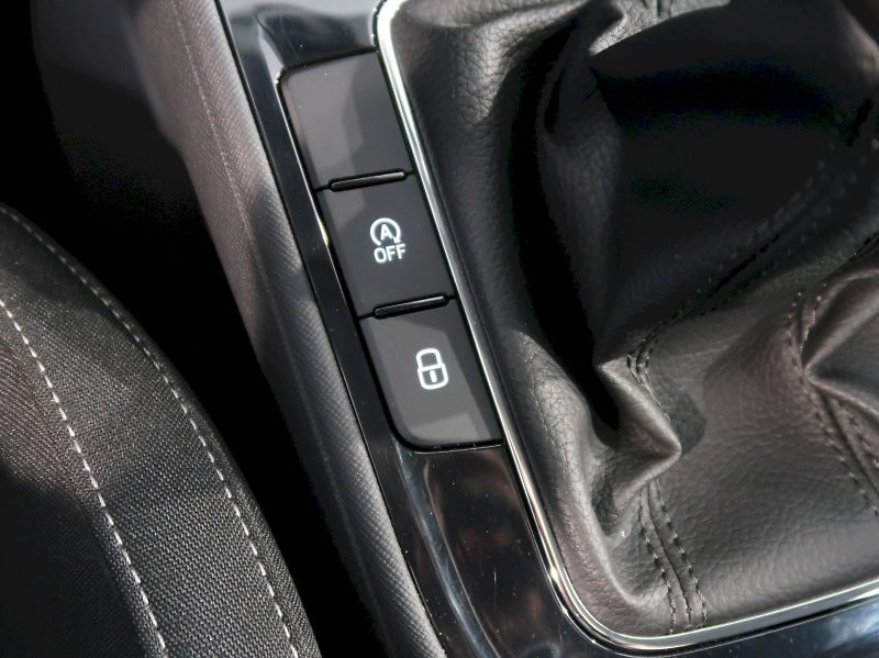 Škoda Fabia (2025) SELECTION 1.0TSI 70KW - fotka 32 z 38