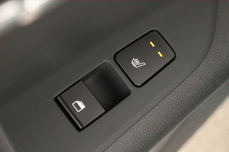 Kia Niro (2024) Premium Hybrid - fotka 12 z 20