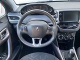 Peugeot 2008 (2015) 1.2 PT, Style, navi - náhled 11