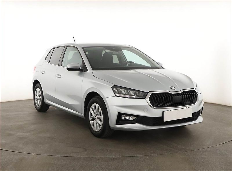 Škoda Fabia (2024) 1.0 TSI, Top Selection, FullLe - fotografie inzerátu