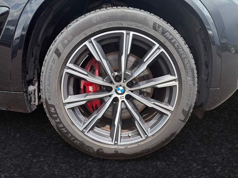 BMW X5 xDrive40i M-Sport Pro DAProf - fotka 6 z 17