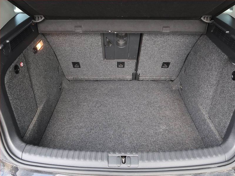 Volkswagen Tiguan (2012) 1.4 TSI, 4X4, Navi, Tempomat - fotka 14 z 17