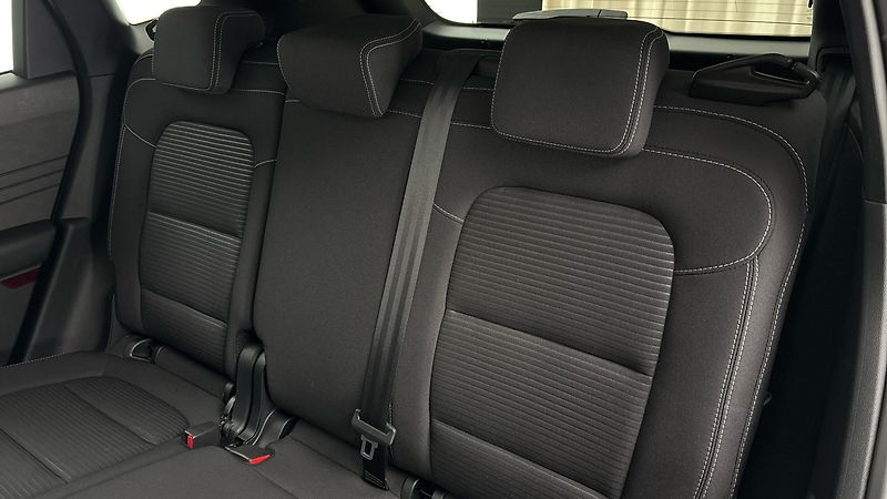 Ford Kuga 1.5 Ecoboost Titanium - fotka 16 z 26