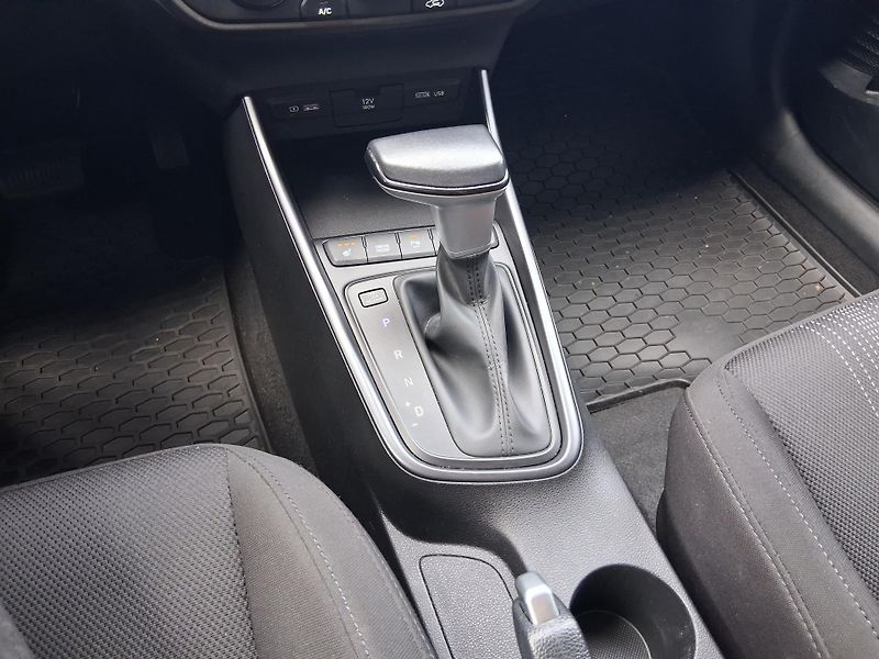 Hyundai Bayon SMART CLIMATE 1.0 T-GDi 74 kW - fotka 18 z 25