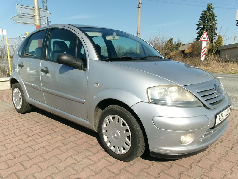Citroën C3 (2004) 1,2i ČR DEFEND LOCK - fotka 8 z 20