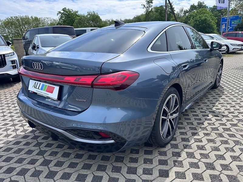 Audi A5 2,0 TDI aut.4x4  - fotka 2 z 18