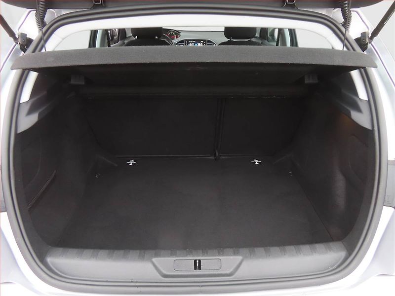 Peugeot 308 (2017) 1.2 PureTech, Serv.kniha, Navi - fotka 14 z 15