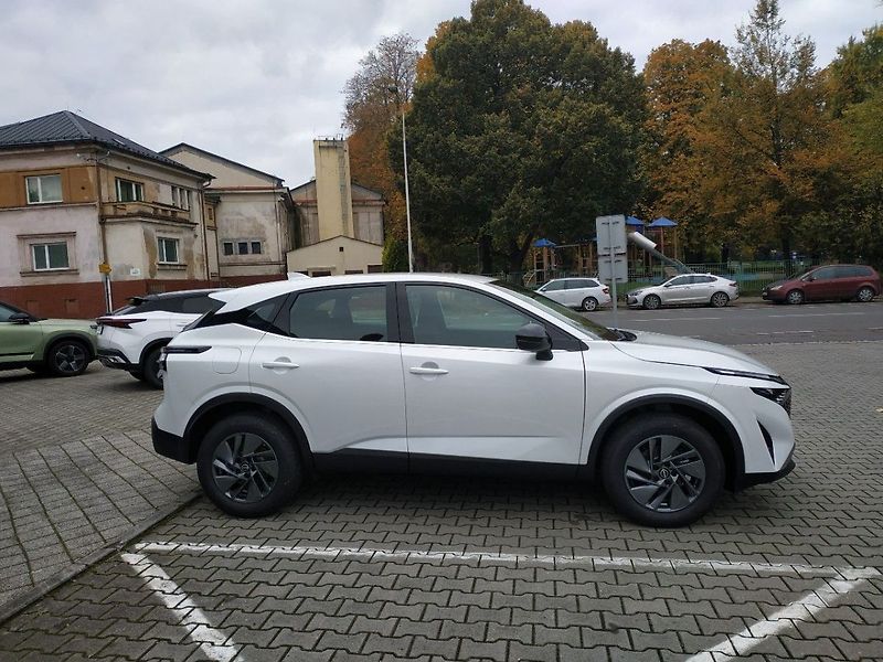 Nissan Qashqai 1.3mHEV,2WD, MT, Acenta, SKLAD - fotka 4 z 26