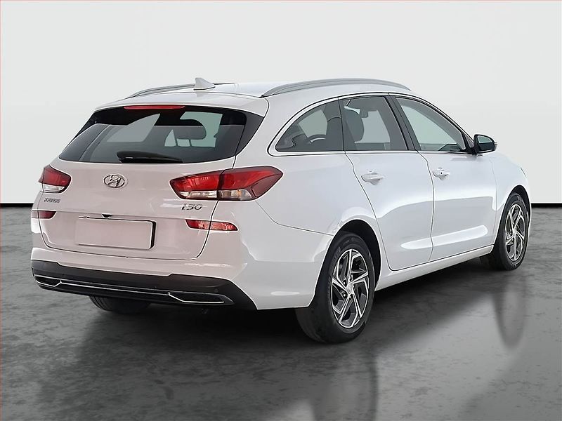 Hyundai i30 (2023) Comfort 1.0 T-GDI, Automat, ČR - fotka 5 z 21