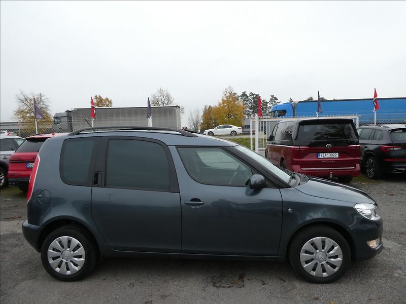 Škoda Roomster 1,2 TSi autom.klima,po servise - fotka 11 z 37