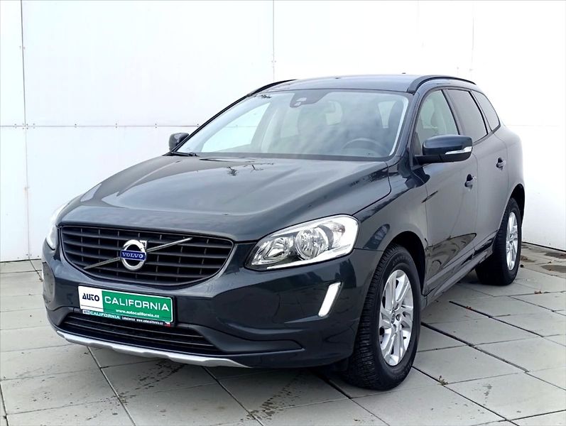 Volvo XC60 2,4 D4 Automat.4x4,Navi,Kůže, - fotka 2 z 32