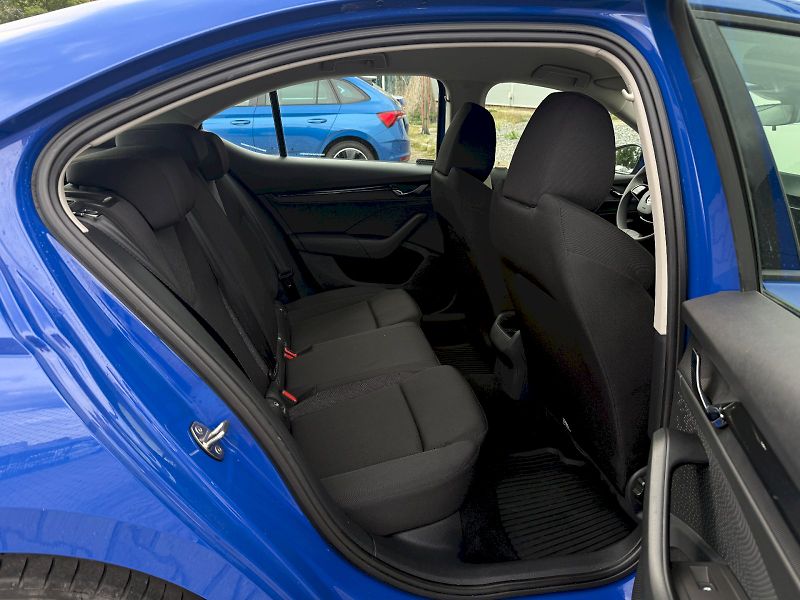 Škoda Octavia (2022) 1.0 TSI 81 kW Active - fotka 19 z 20