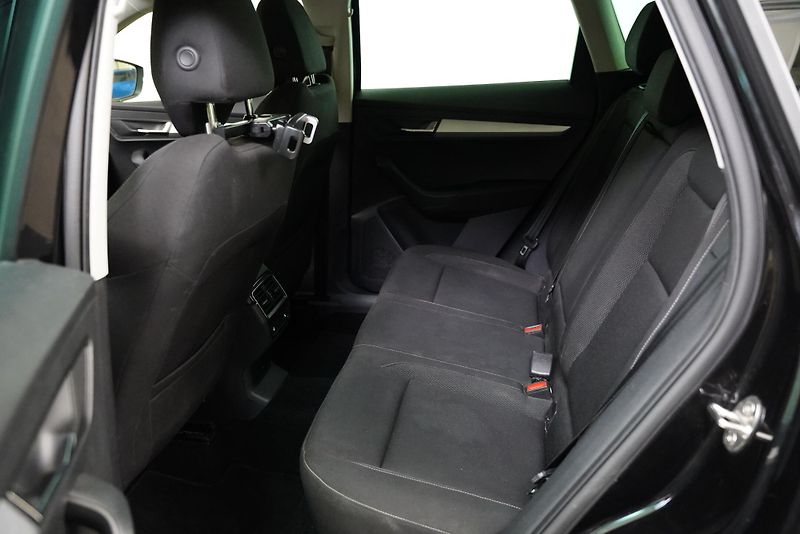 Škoda Karoq - fotka 25 z 26