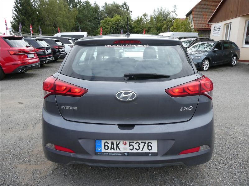 Hyundai i20 1,2 i 55kW koupeno v ČR,klima - fotka 6 z 35