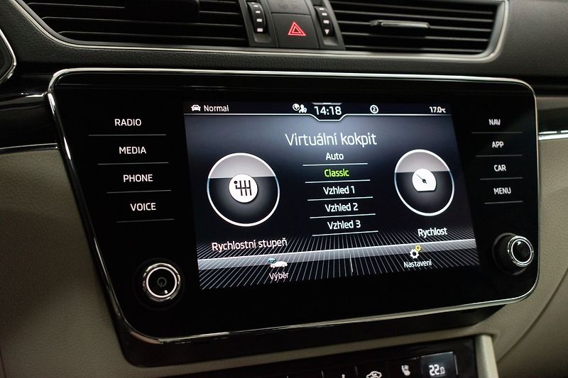 Škoda Superb 2.0 TDI L&K*TAŽNÉ*DPH*ČR 1.MAJ - fotka 40 z 52