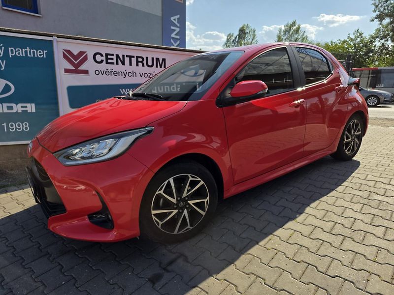 Toyota Yaris 1.5-V ZÁRUCE-1.MAJITEL-AUTOMAT - fotka 10 z 11