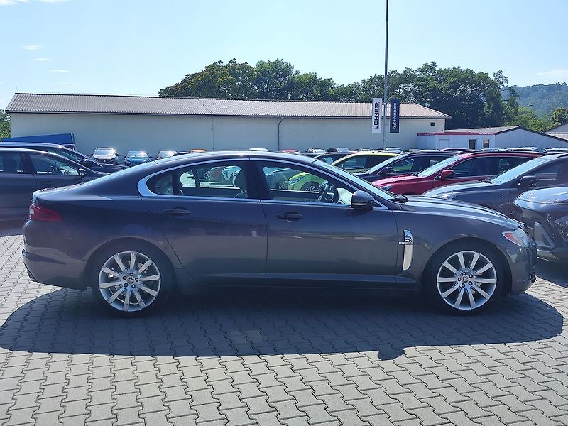 Jaguar XF 3.0/202kW V6 - fotka 4 z 31