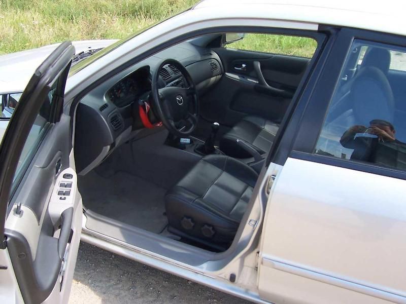ZKUŠENOSTI UŽIVATELE: Mazda 323 F