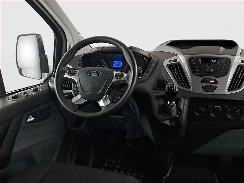 Ford Transit Custom (2016) 2.0 EcoBlue, Bus, 8Míst, ČR - fotka 7 z 15