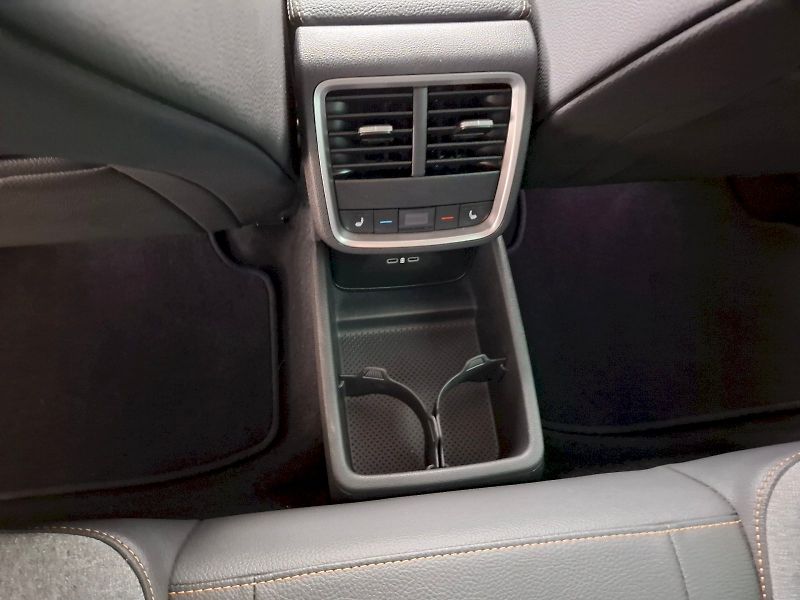 Škoda Octavia (2025) COMBI TOP SELECTION 2,0 TDI 11 - fotka 14 z 50