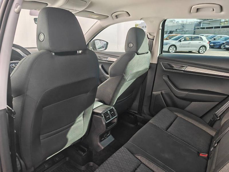 Škoda Karoq Style 7DSG 2,0 TDI - fotka 7 z 24