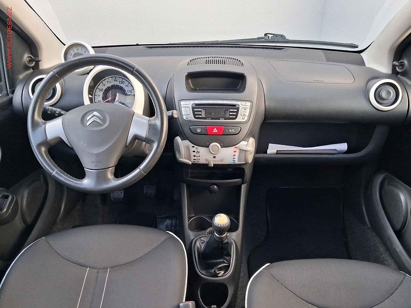 Citroën C1 (2013) 1.0i - fotka 8 z 11