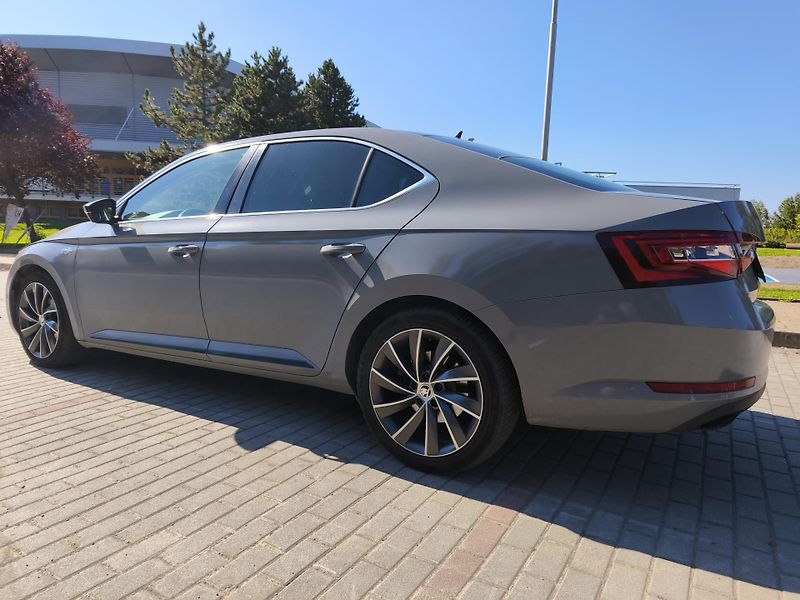 Škoda Superb (2016) 2.0TDI LAURIN a KLEMENT - fotka 7 z 21