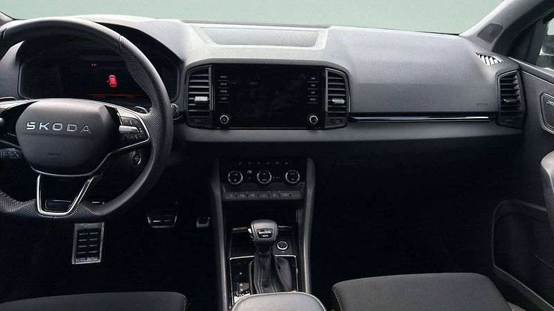 Škoda Karoq Sportline 2,0TDI 110kW DSG 4x4 - fotka 16 z 24