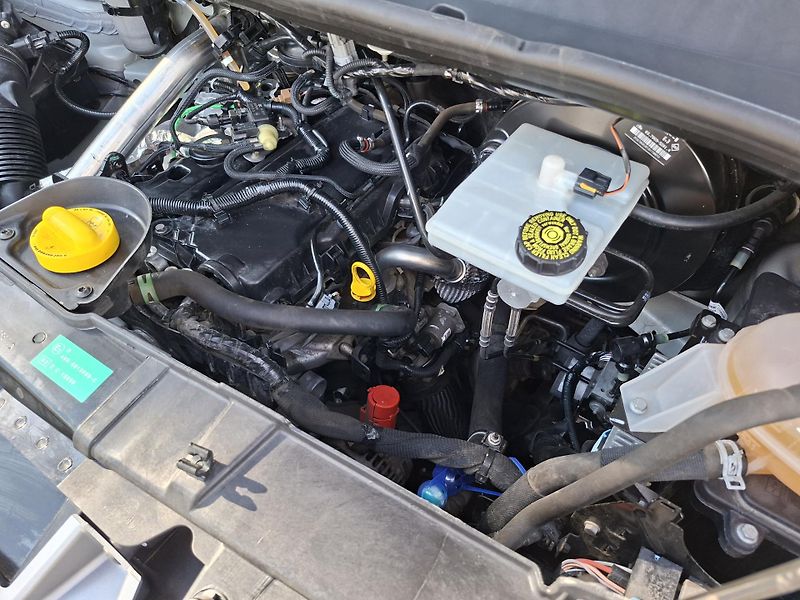 Renault Master (2017) 2,3DCi,Tupláky,tažné3,5t, DPH  - fotka 22 z 37