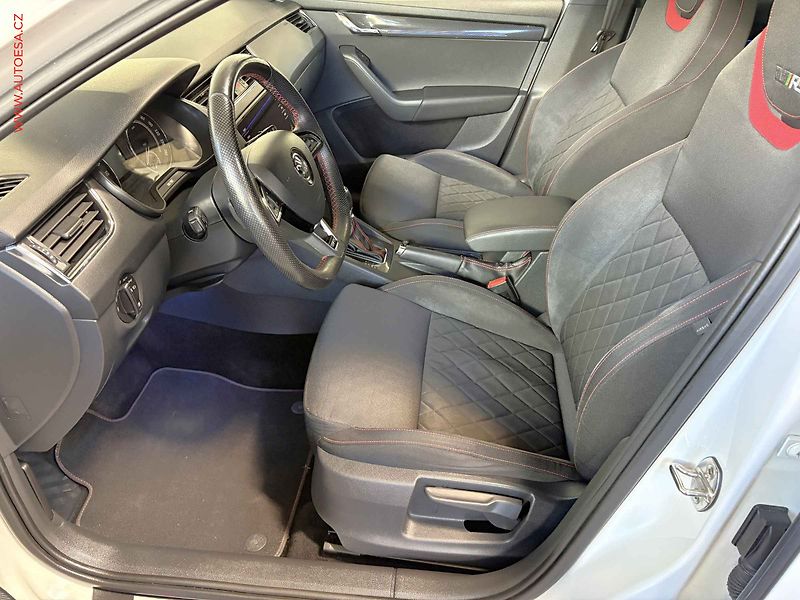 Škoda Octavia (2018) 2.0 TDI, ČR, RS, DSG, LED - fotka 9 z 16