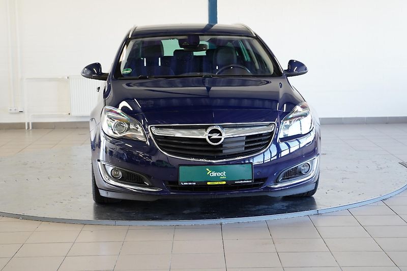 Opel Insignia - fotka 4 z 24