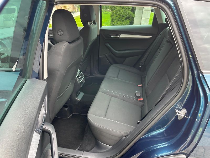 Škoda Karoq 1,5TSi DSG - fotka 16 z 44
