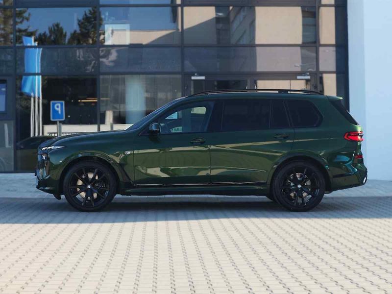 BMW X7 - fotka 3 z 10