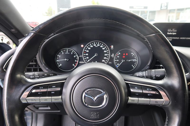 Mazda 3 HB 2,0 G150 AT, Bose,serv.,DPH - fotka 18 z 28