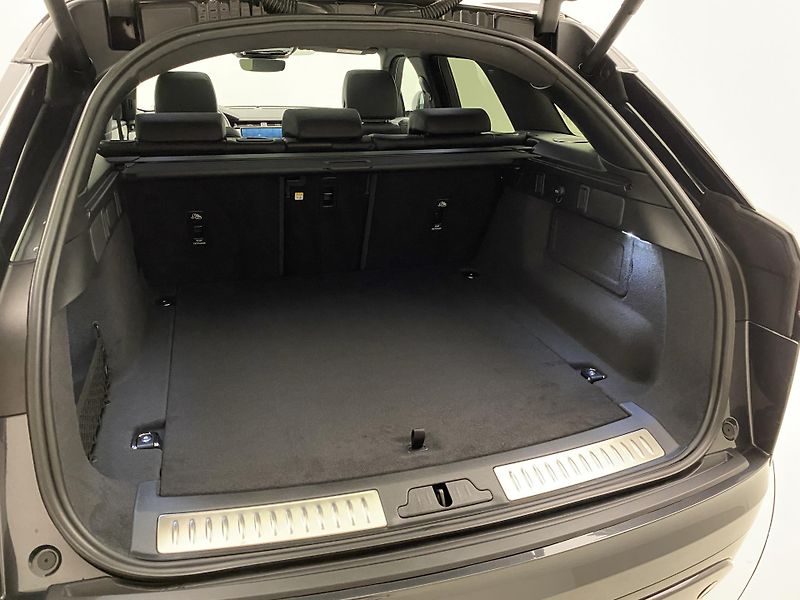 Land Rover Range Rover Velar D300 DYNAMIC SE AUT REZERVACE - fotka 5 z 63