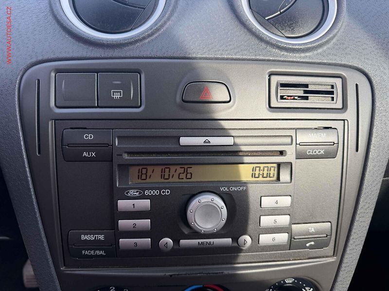 Ford Fusion (2010) 1.4 16V, ČR, AC - fotka 13 z 15