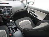 Kia Ceed (2018) Premium 1.6 i, Serv.kniha - náhled 8
