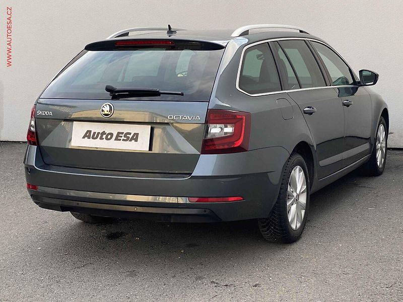 Škoda Octavia (2019) 1.5 TSi, Style, DSG, LED - fotka 4 z 18