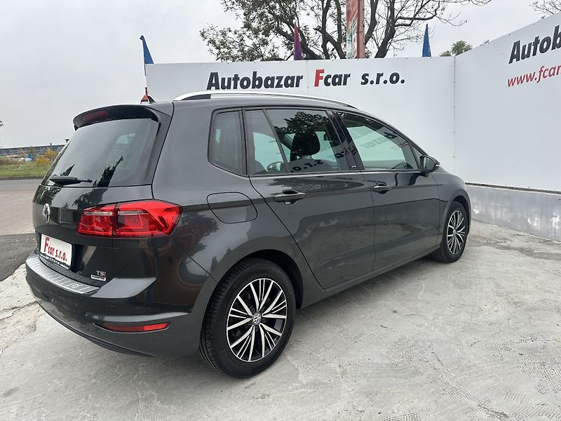 Volkswagen Golf Sportsvan (2016) 1.4 TSI DSG ser.knížka - fotka 8 z 43