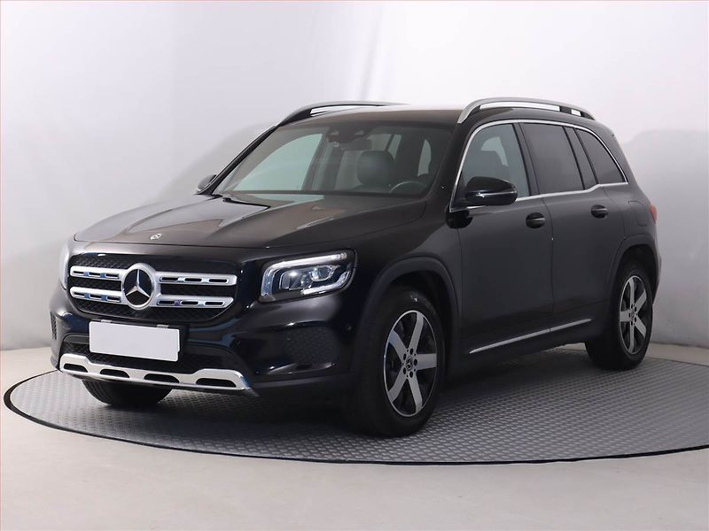 Mercedes-Benz GLB (2021) 200 d - fotka 2 z 28