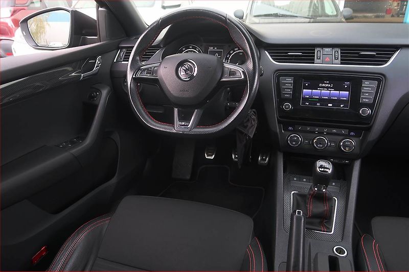 Hyundai Kona (2024) 1.0 T-GDI - fotka 7 z 18