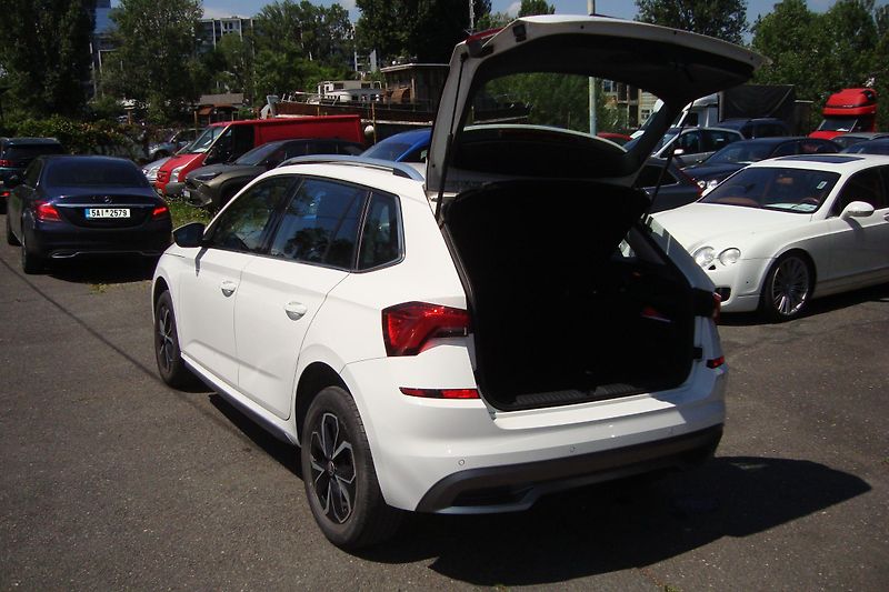 Škoda Kamiq (2020) Style 1.0 TSi,ČR,1Maj.S.Kniha - fotka 12 z 74