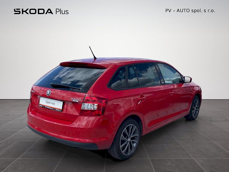 Škoda Rapid (2015) 1.2 TSI 63kW Spaceback Edition - fotka 2 z 27