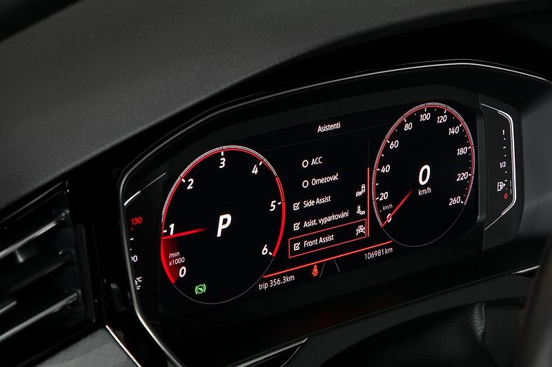 Volkswagen Passat 2.0TDI 110kW DSG IQ 360 Webast - fotka 30 z 35